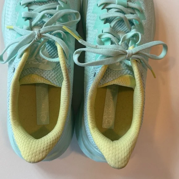 Hoka Solimar Everday Training / Running Shoes US 8 EUC - Picture 6 of 9